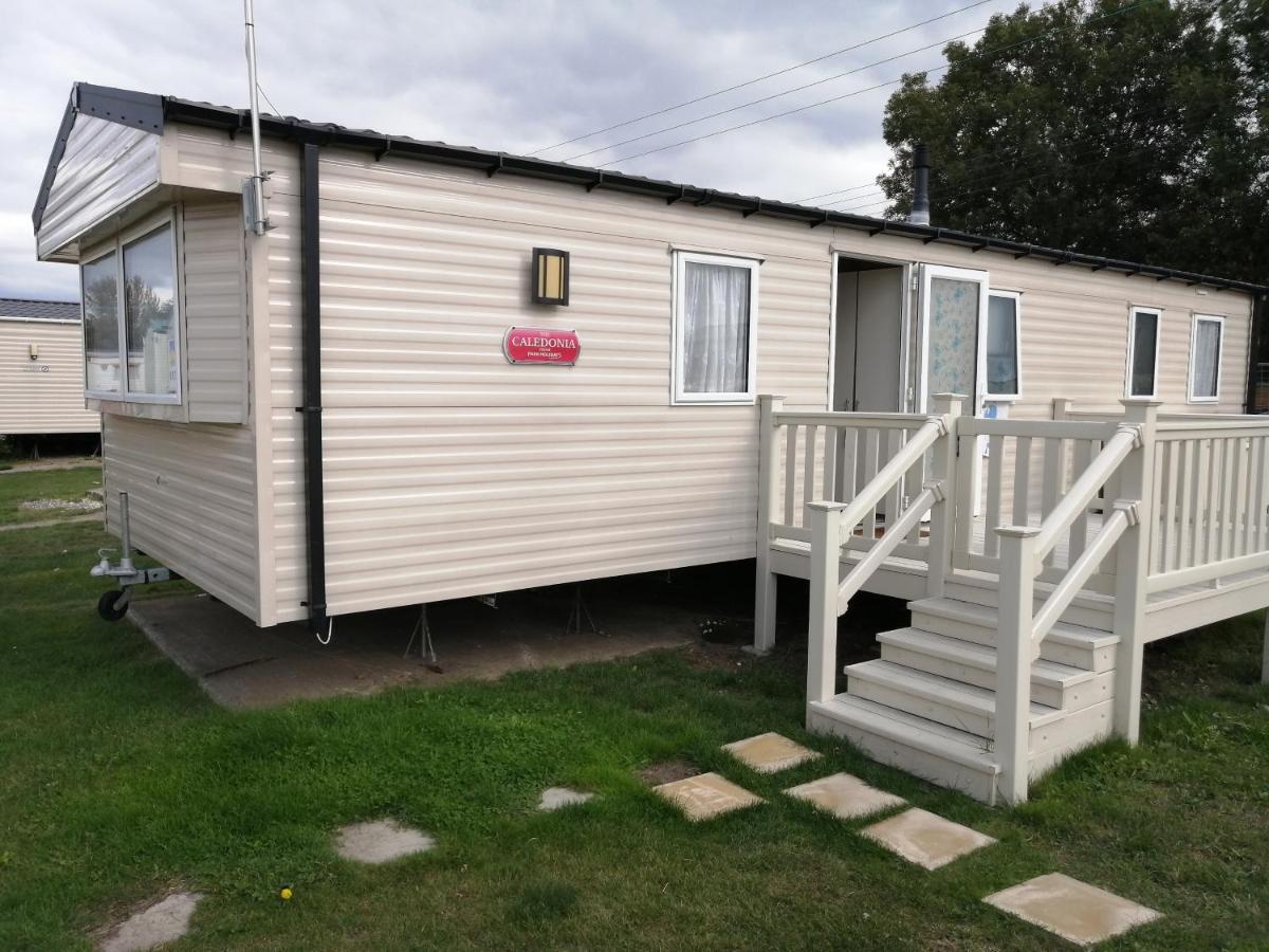 Hotel 617 seawick Jaywick Sands Zewnętrze zdjęcie