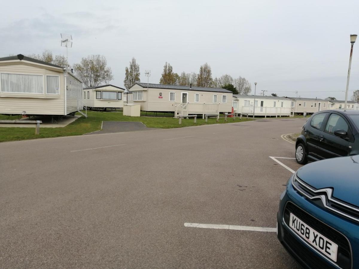 Hotel 617 seawick Jaywick Sands Zewnętrze zdjęcie