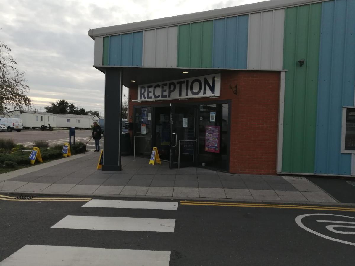 Hotel 617 seawick Jaywick Sands Zewnętrze zdjęcie